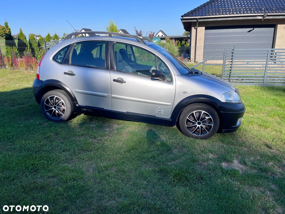 Citroën C3 1.4 HDi 16V X-TR Gold-Edition - 2