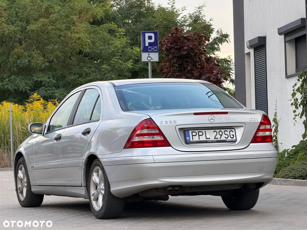 Mercedes-Benz Klasa C 200 CDI Classic - 5