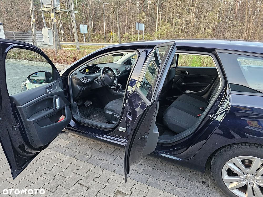 Peugeot 308 1.6 BlueHDi Active S&S EAT6 - 5