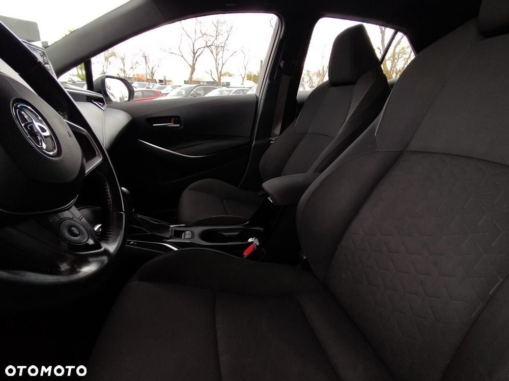 Toyota Corolla 1.8 Hybrid Comfort - 9