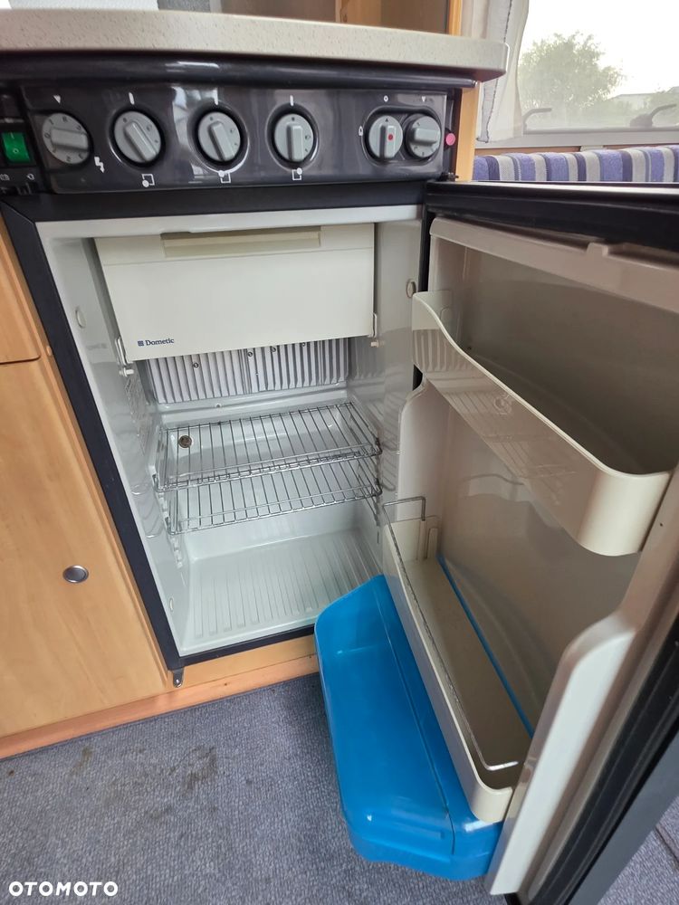 Dethleffs Camper - 13