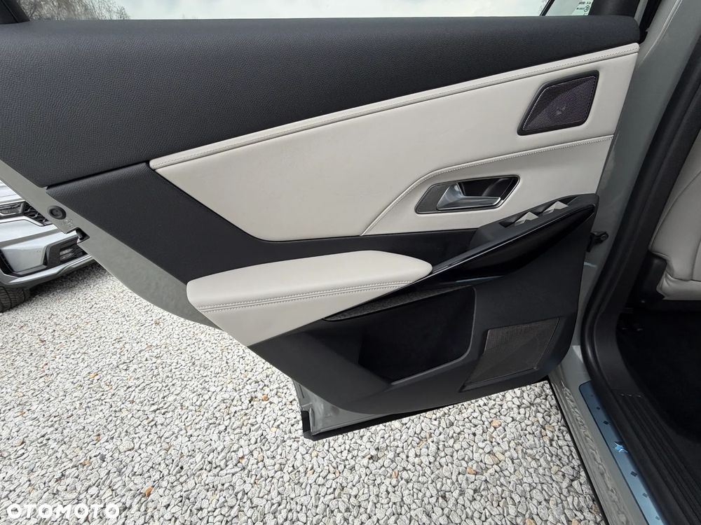 DS Automobiles DS 7 Crossback - 29