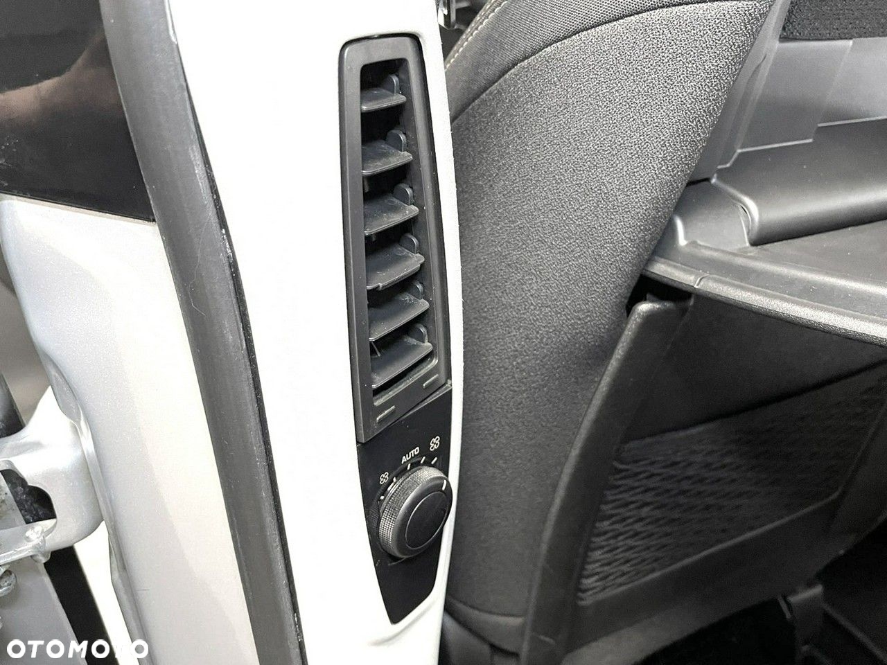 Citroën C4 Grand Picasso - 24