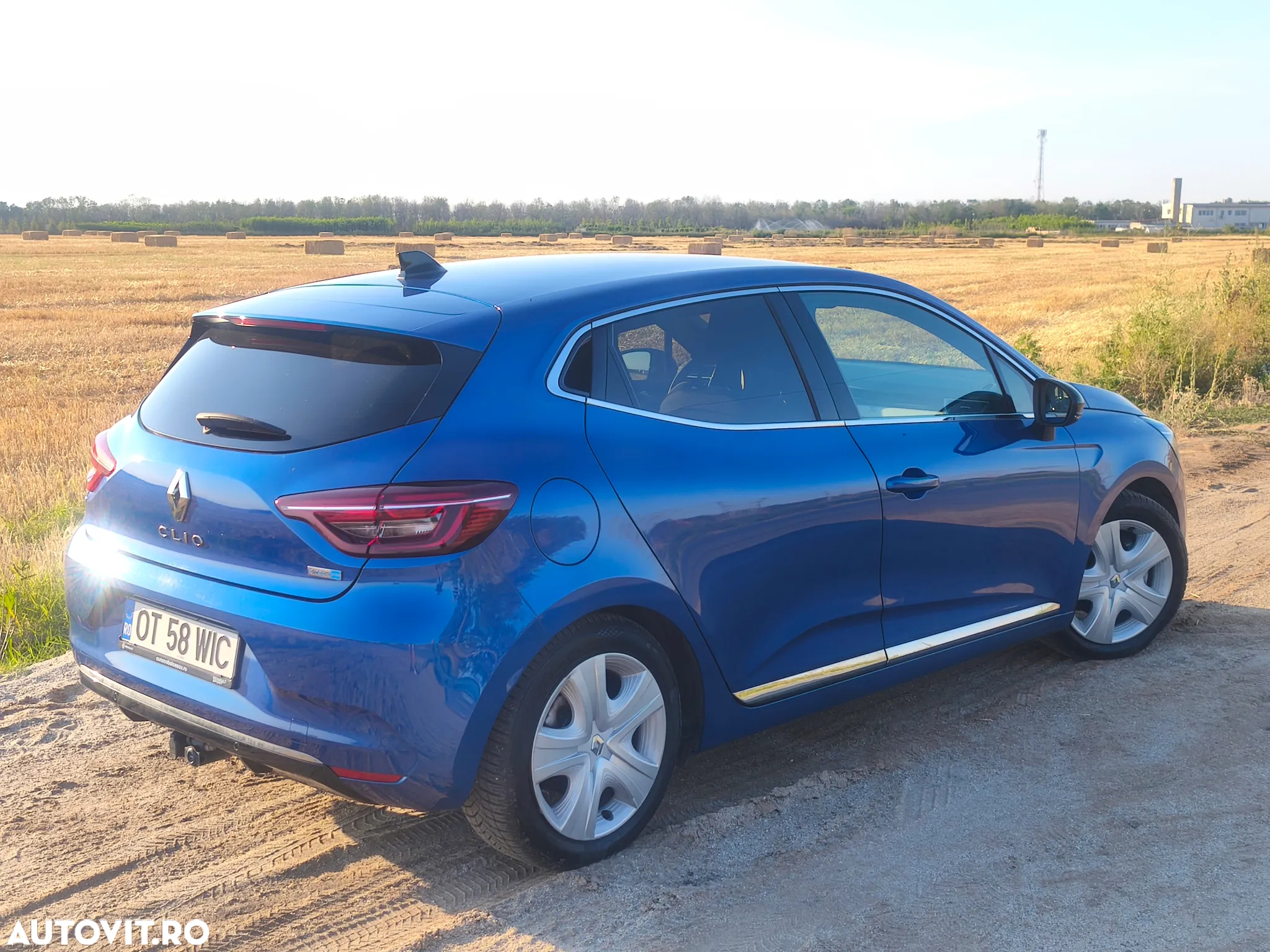 Renault Clio - 2