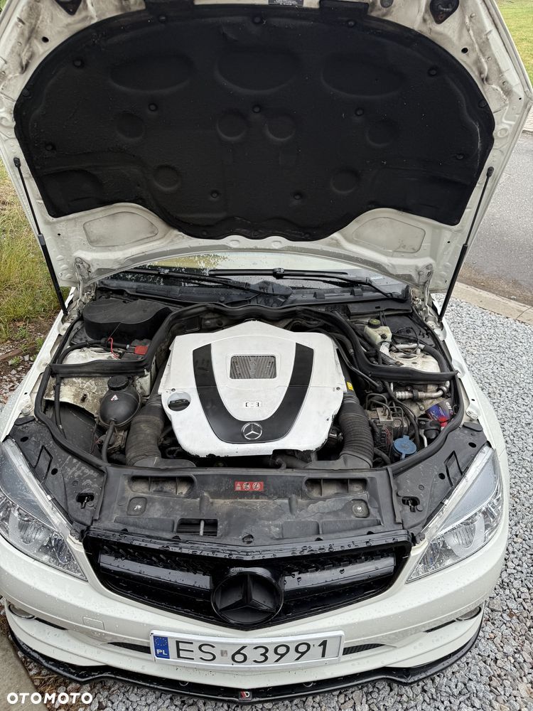 Mercedes-Benz Klasa C 300 Avantgarde 4-Matic - 19