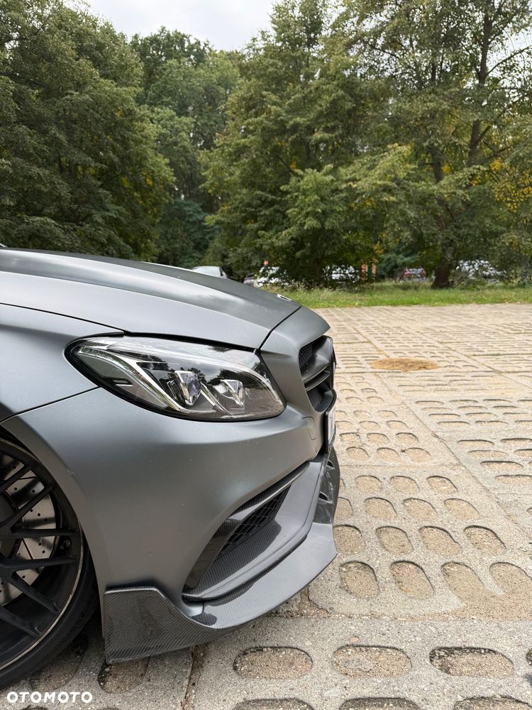 Mercedes-Benz Klasa C AMG 63 S - 6