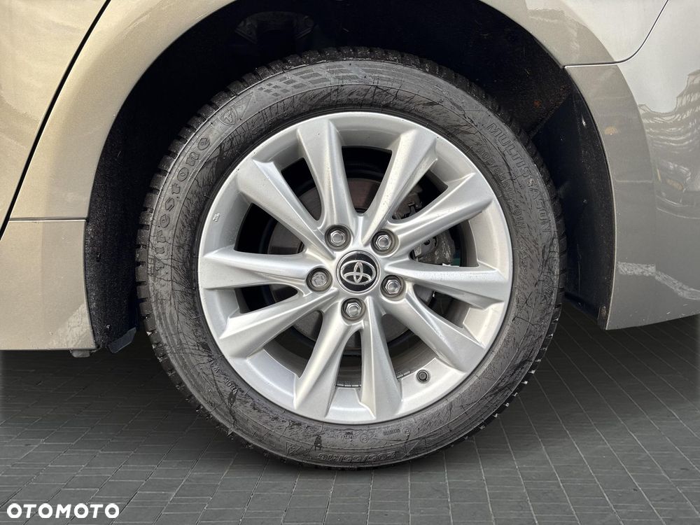 Toyota Corolla 1.8 Hybrid Comfort - 18