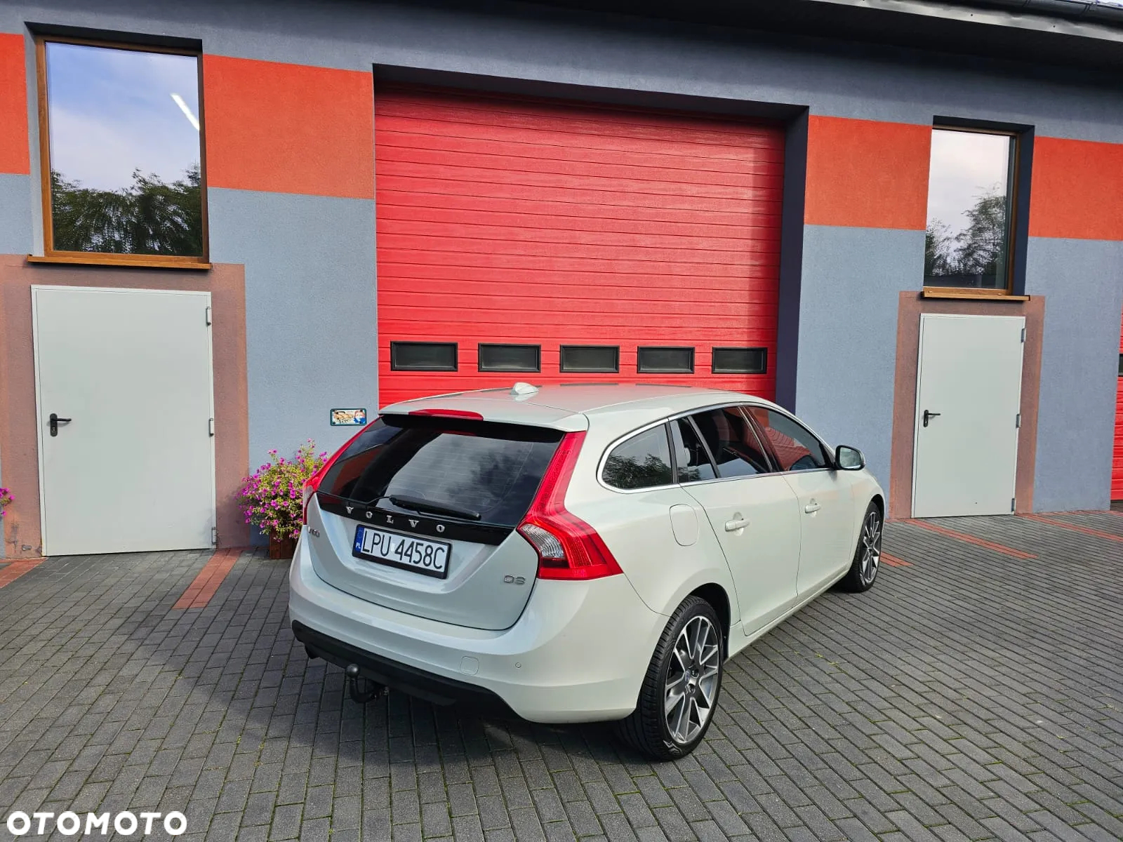 Volvo V60 D3 Geartronic Summum - 12