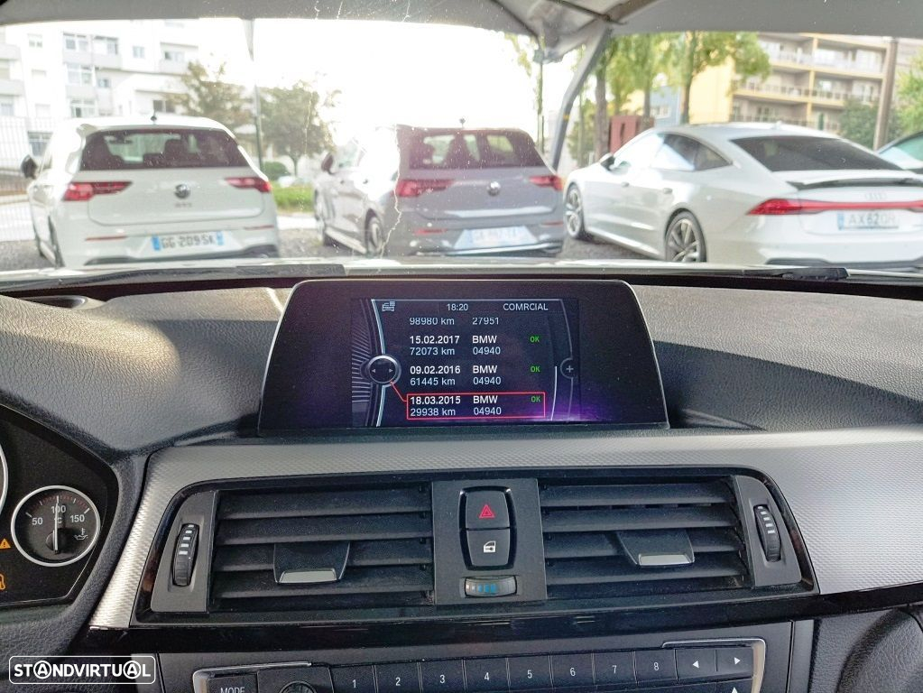 BMW 320 d Auto Pack M - 27