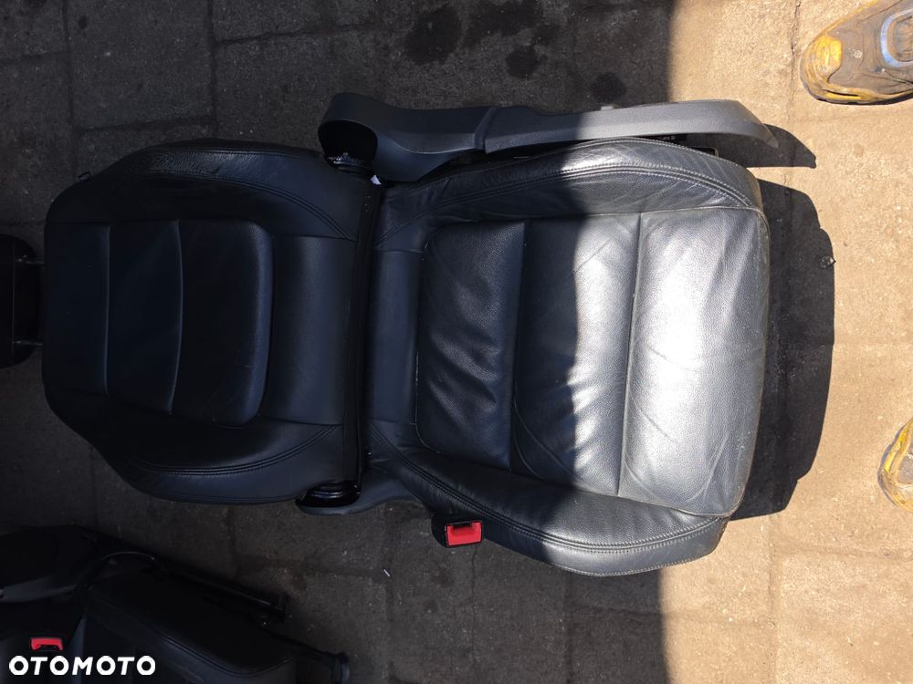 Fotele skórzane vw golf  VI  plus  grzane - 7