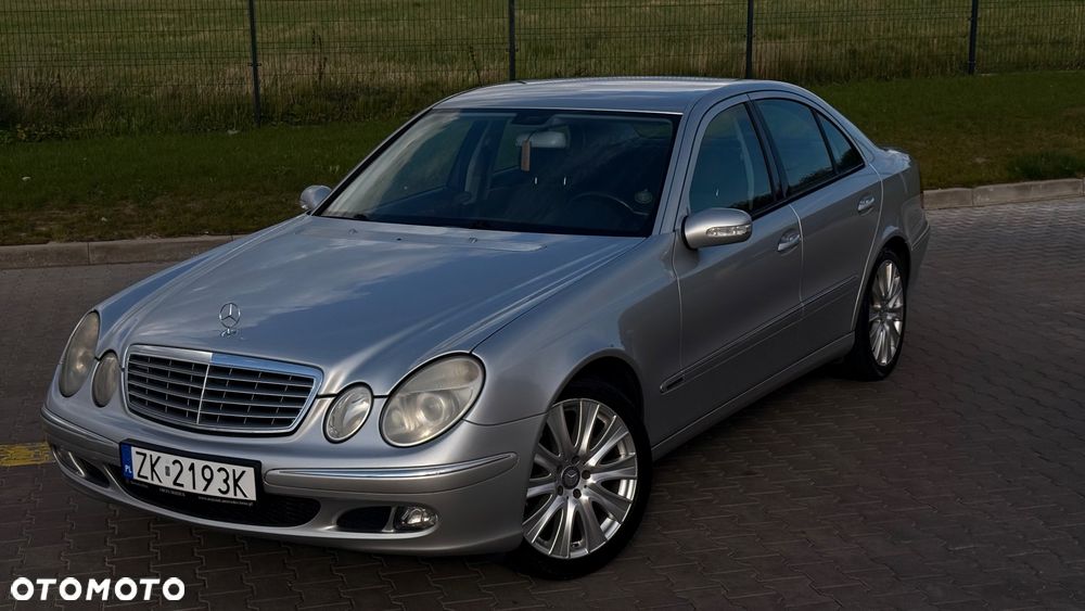 Mercedes-Benz Klasa E 200 Kompressor Elegance - 1