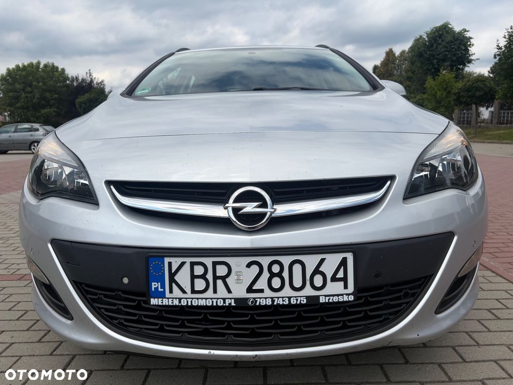 Opel Astra 1.4 Turbo Exklusiv - 6
