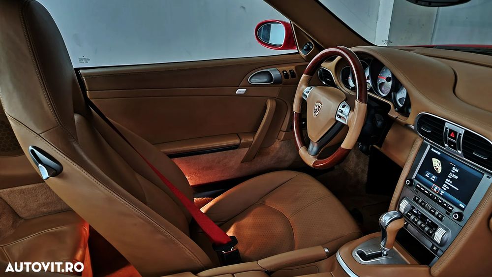 Porsche 911 Carrera S Tiptronic - 26