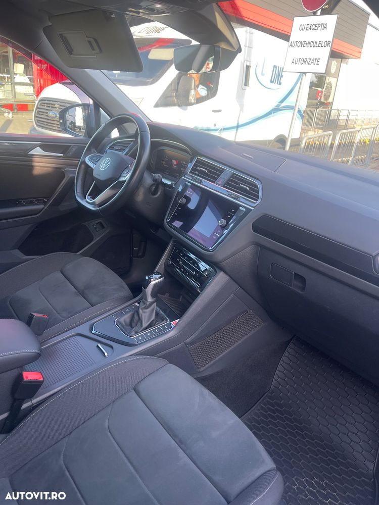 Volkswagen Tiguan - 10