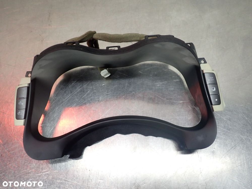 OSŁONA LICZNIKA INFINITI M37X 68240 1MA0A - 1