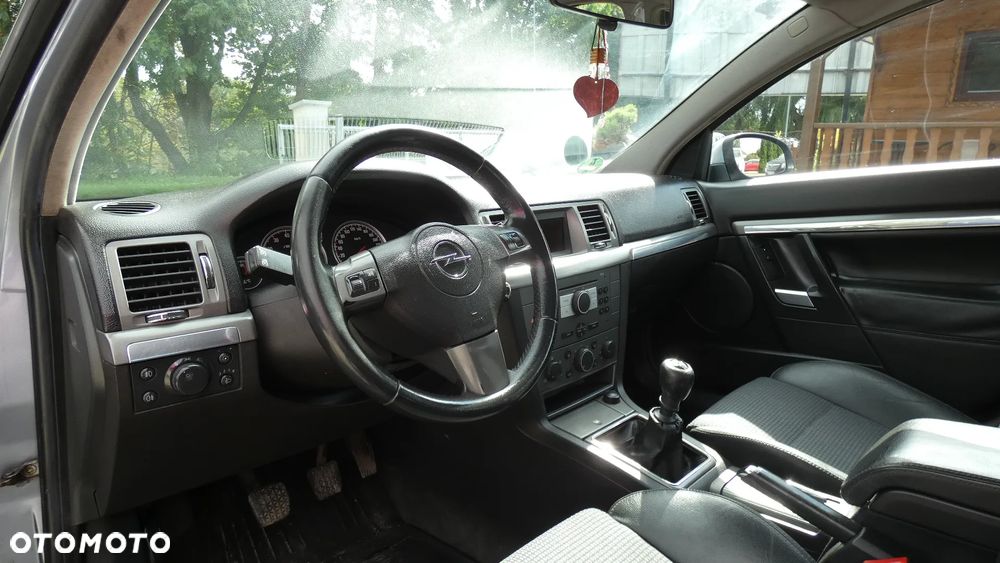 Opel Vectra - 18