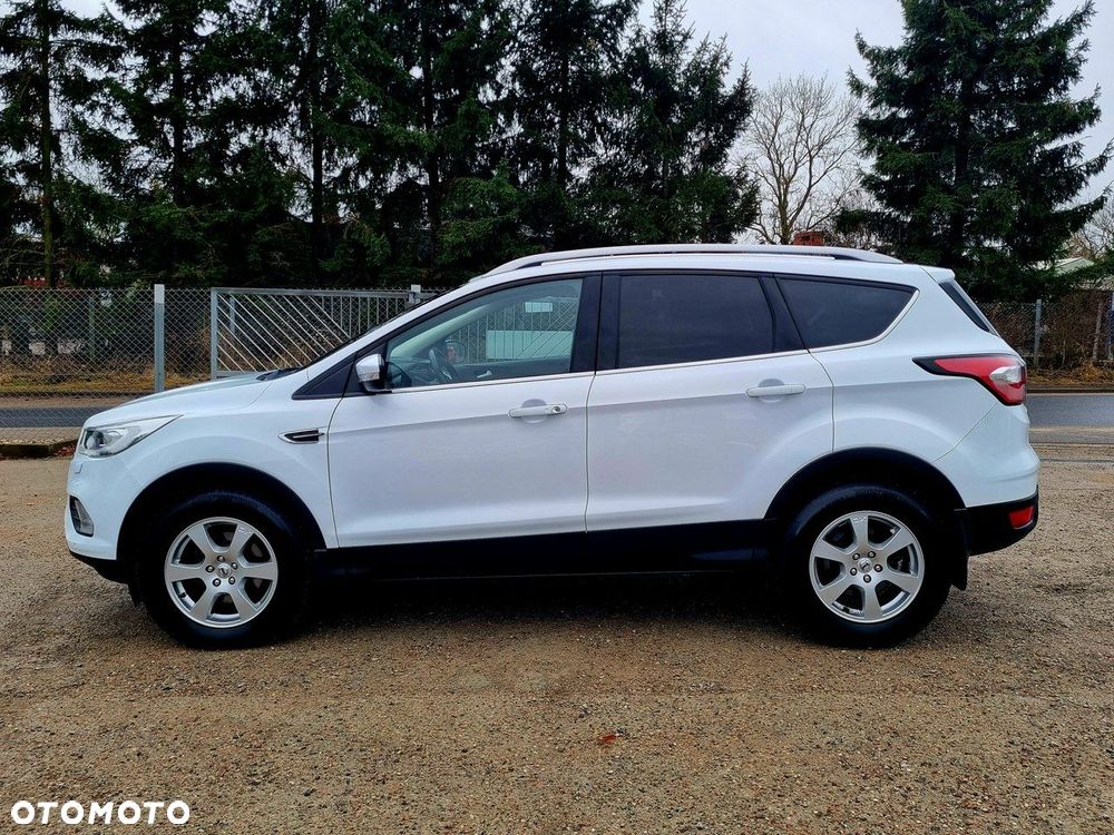 Ford Kuga 2.0 TDCi FWD Titanium - 9