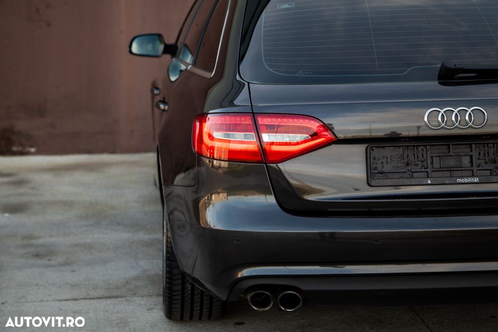 Audi A4 Avant 2.0 TDI DPF multitronic Ambiente - 14