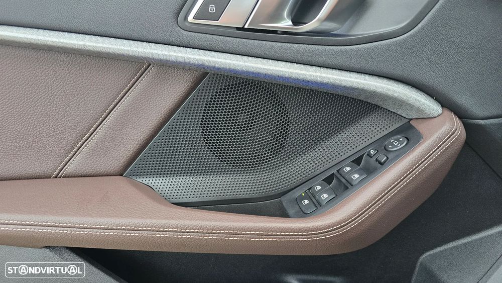 BMW 116 i Aut. Luxury Line - 33