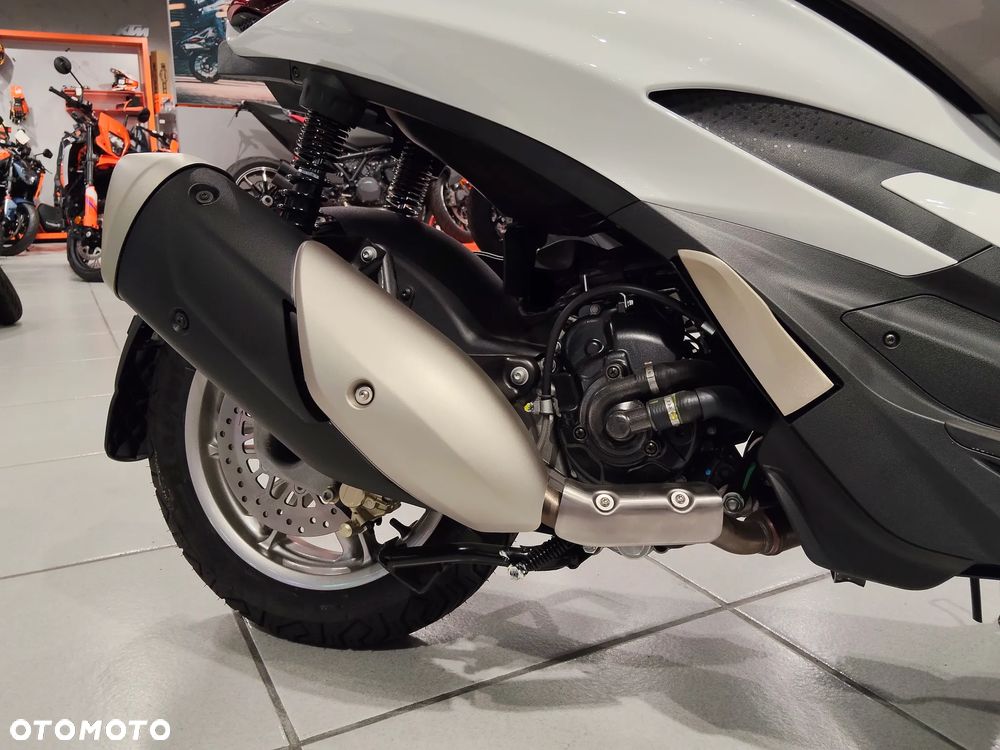 Piaggio Beverly - 13