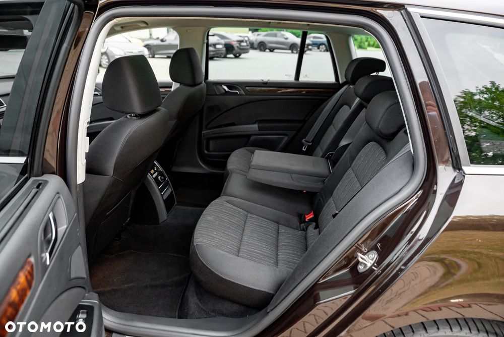 Skoda Superb 2.0 TDI Green tec 4x4 DSG Elegance - 6