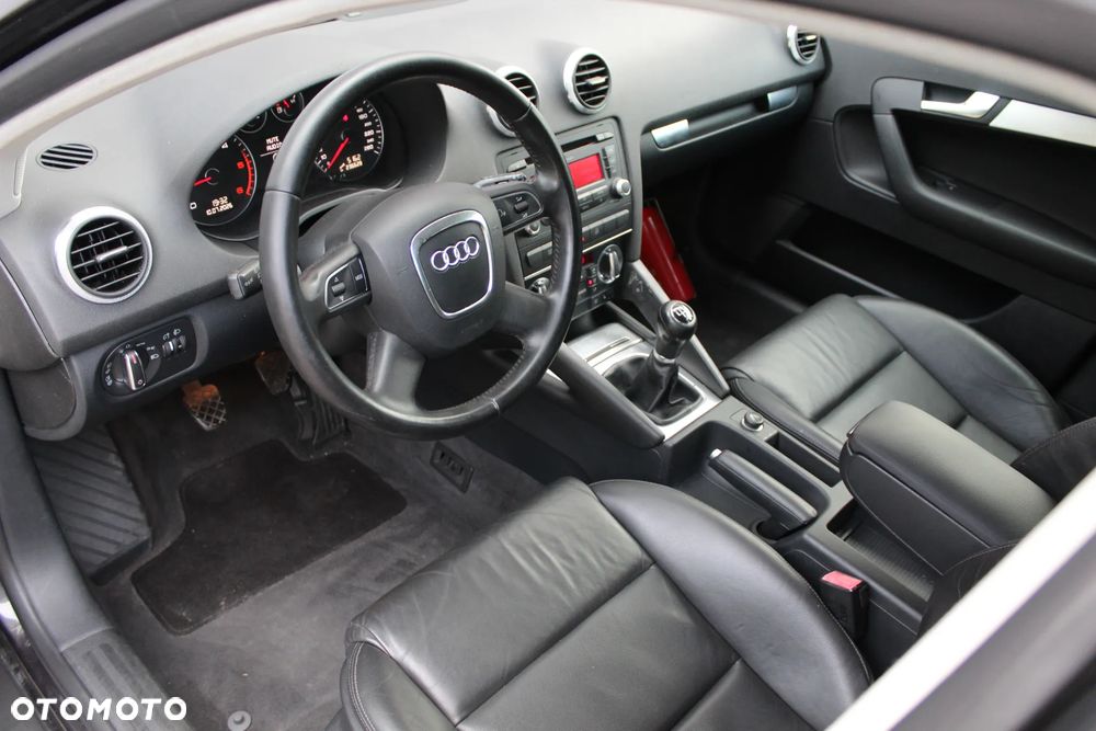 Audi A3 Sportback - 14