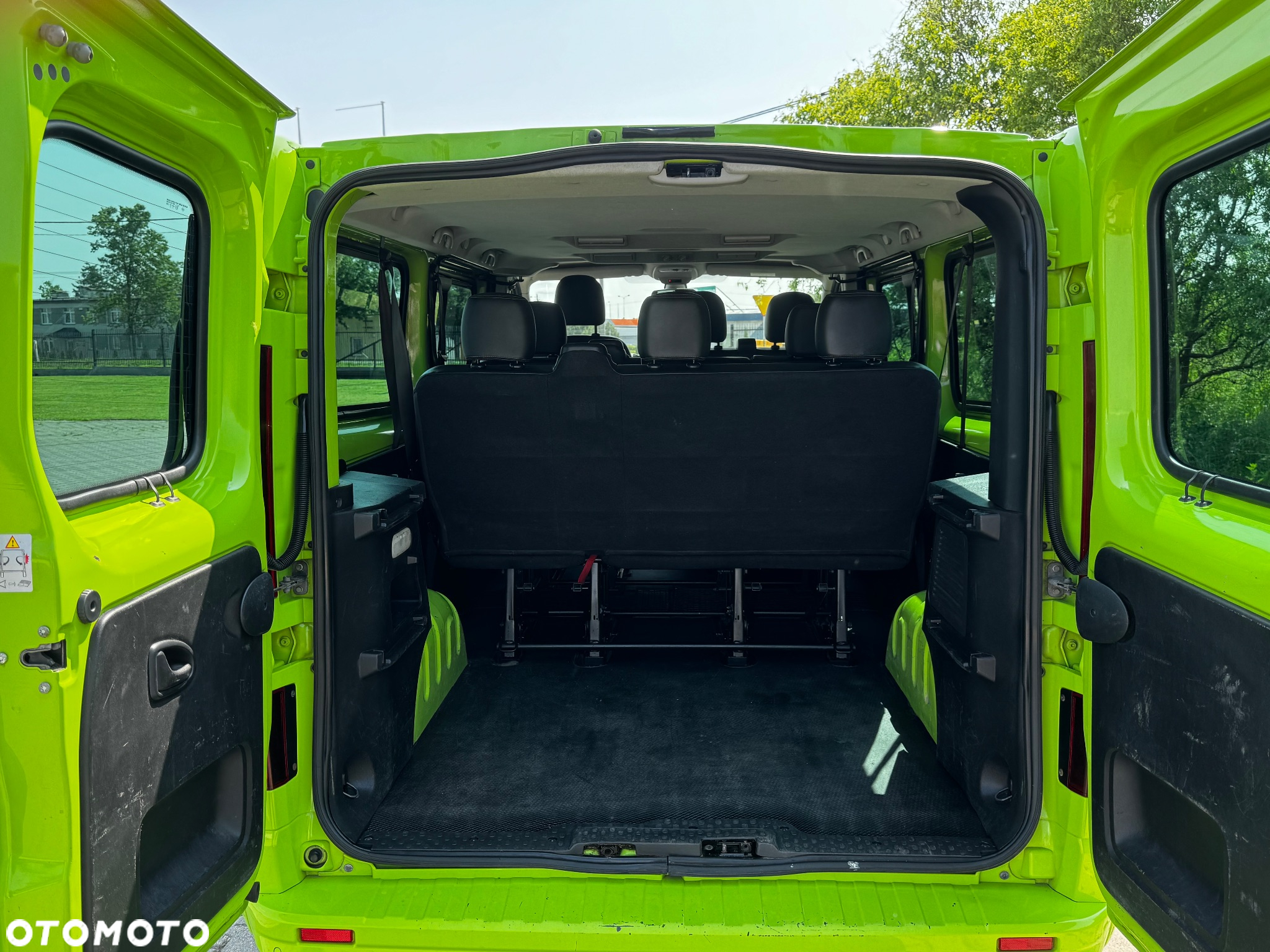 Opel Vivaro L2H1 2,9t Edition - 8