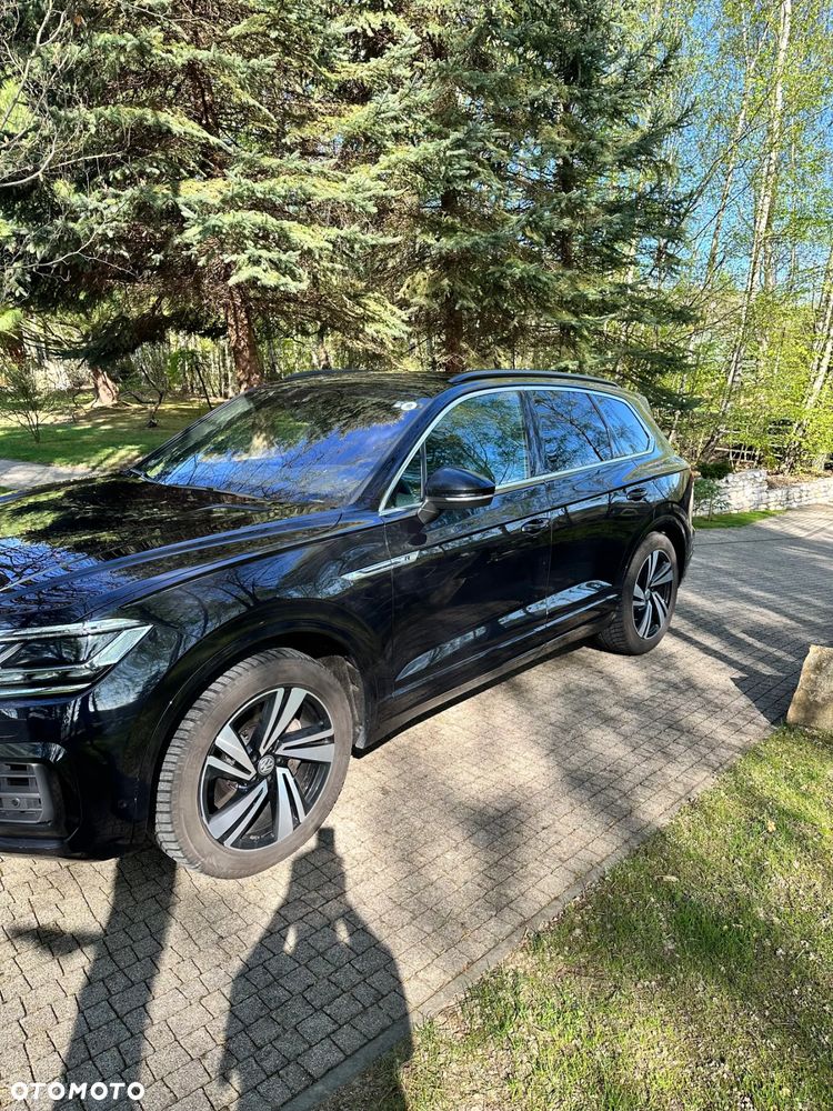 Volkswagen Touareg 3.0 V6 TFSI 4Motion R-Line - 2