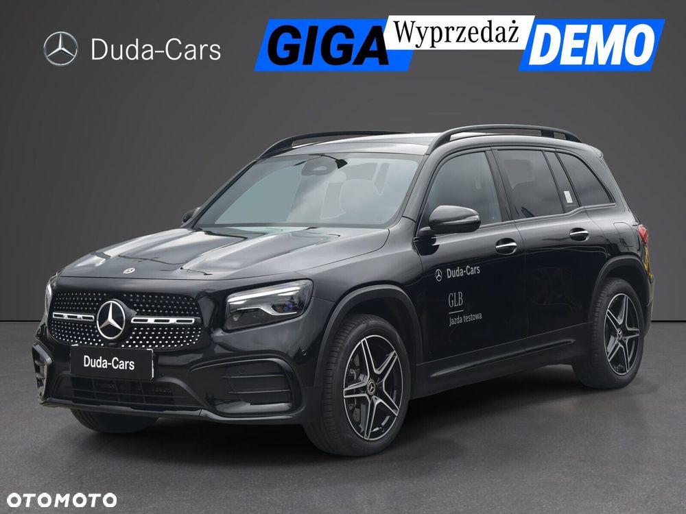 Mercedes-Benz Glb