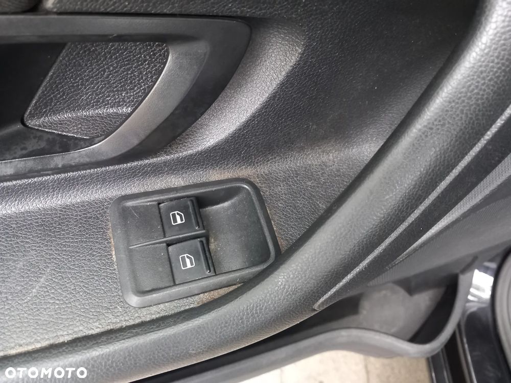 Skoda Fabia 1.6 TDI DPF Fresh Plus - 25