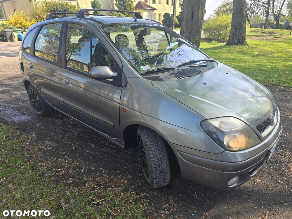 Renault Scenic 1.6 16V Privilege - 4