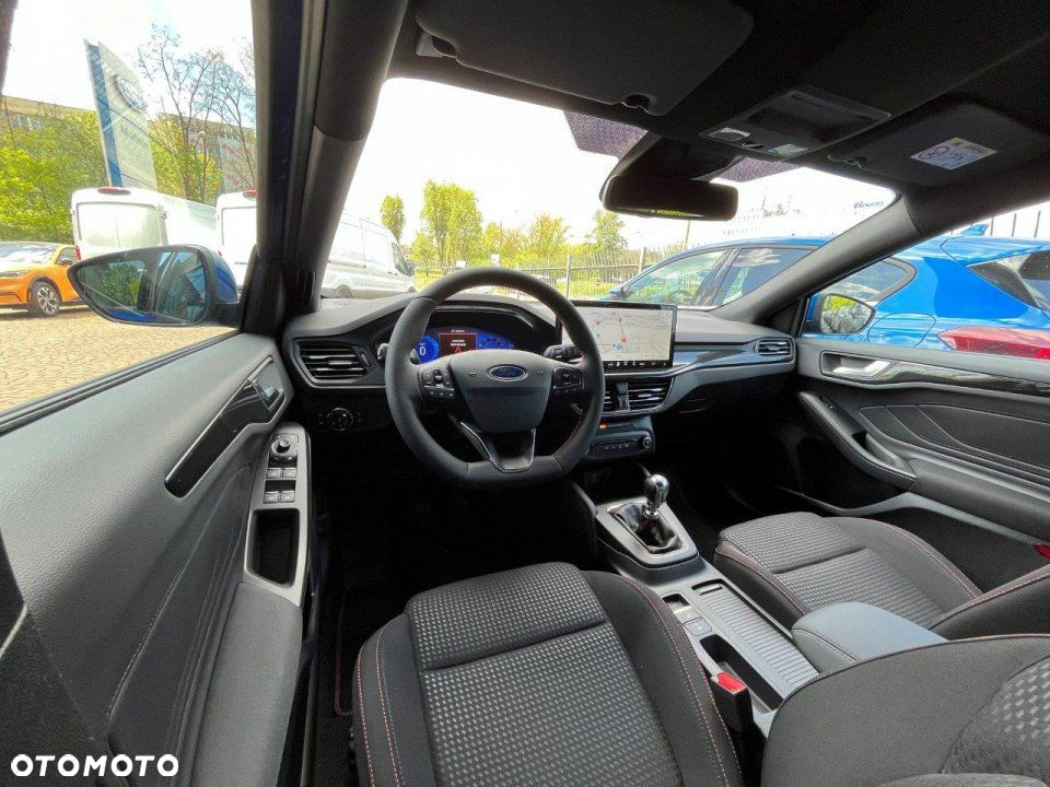 Ford Focus - 14