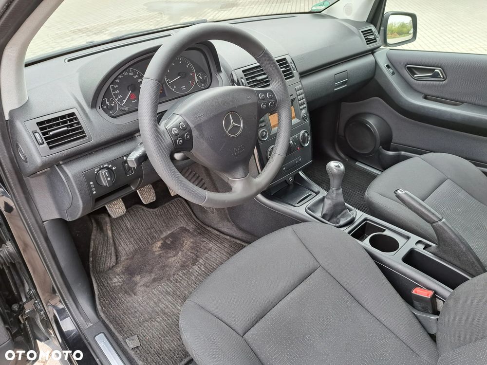 Mercedes-Benz Klasa A 160 BlueEfficiency - 12