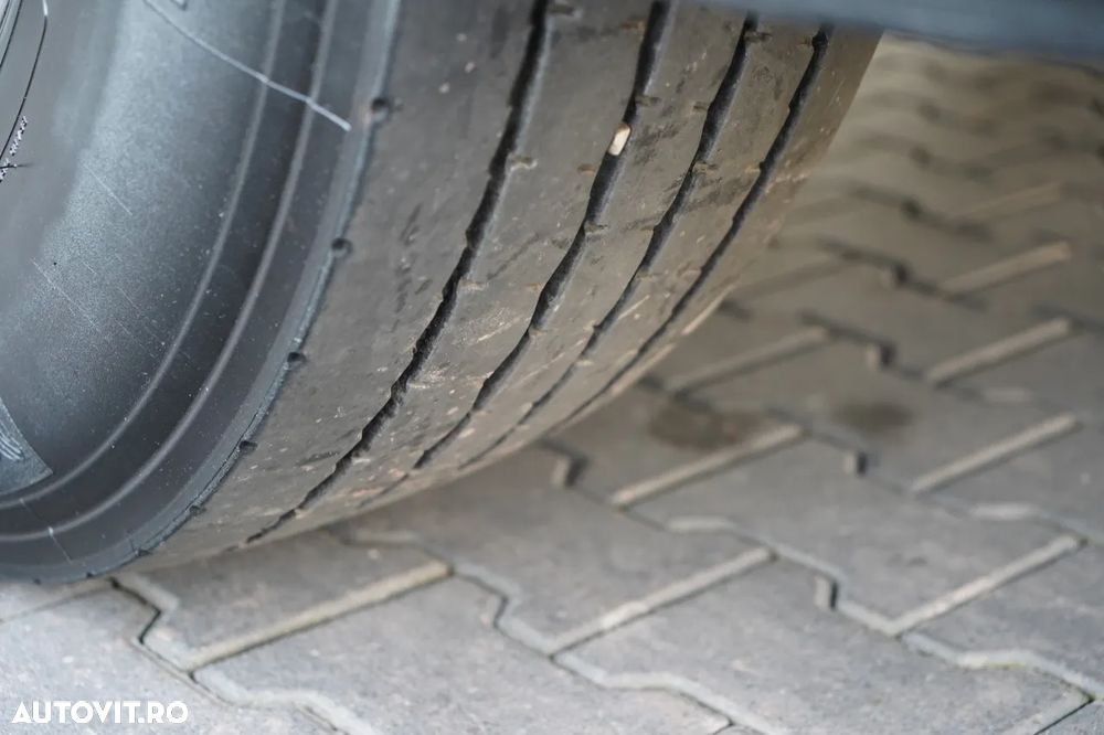 Volvo FM 380 / ADR COMPLET / CABINĂ DE ZI / I-SHIFT / 13 LITRI / - 18