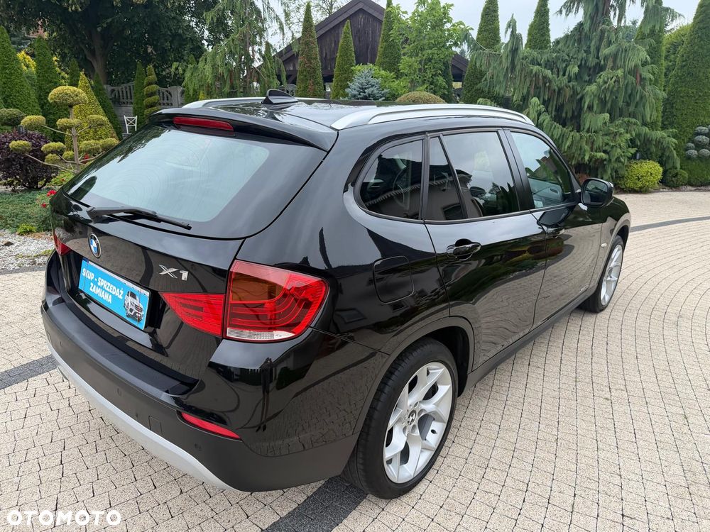 BMW X1 xDrive20d - 10