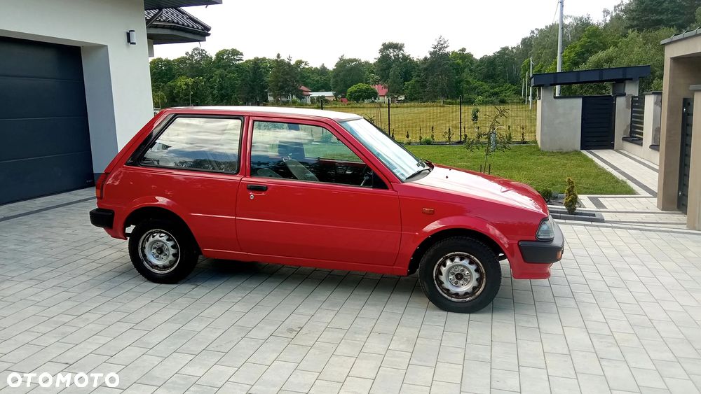 Toyota Starlet 1.0 E - 10