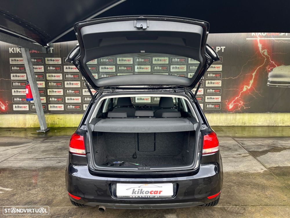 VW Golf 1.6 TDi Edition - 8