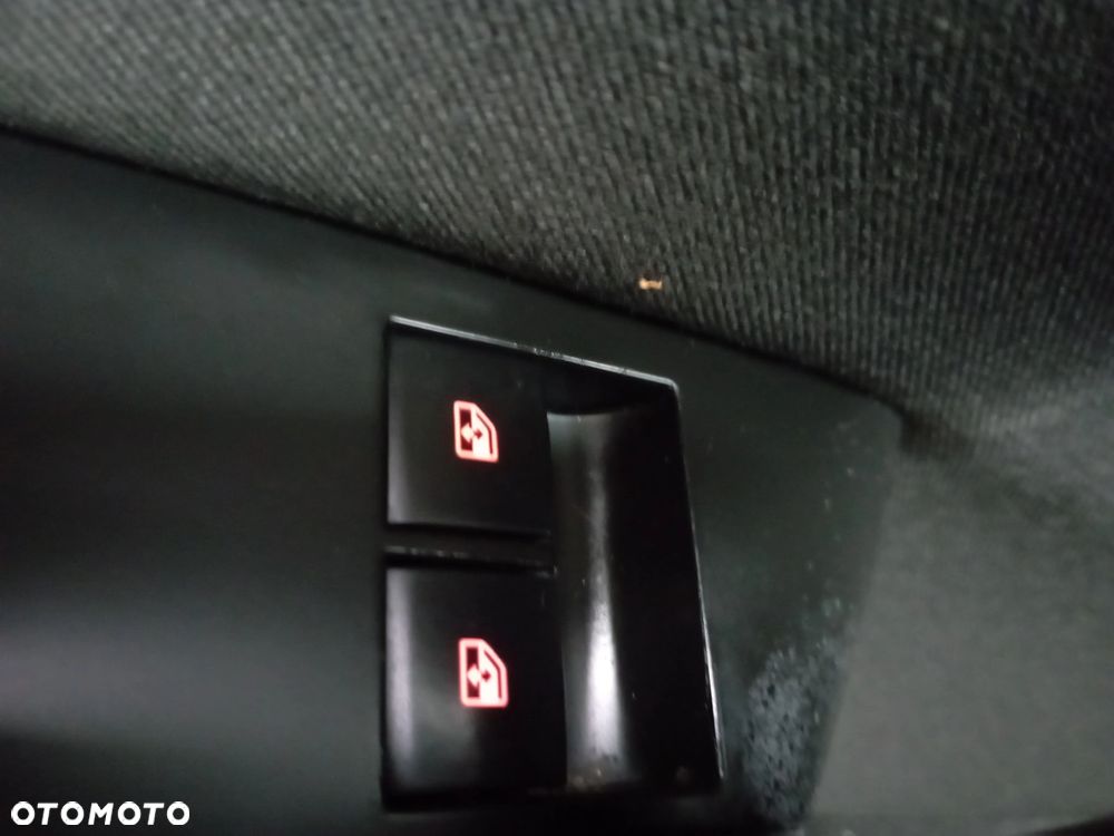 Opel Astra 1.6 Enjoy EU6 - 17