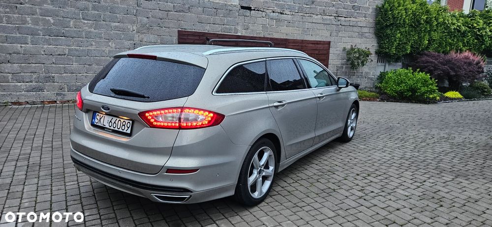 Ford Mondeo 2.0 TDCi STart-Stopp PowerShift-Aut Titanium - 3