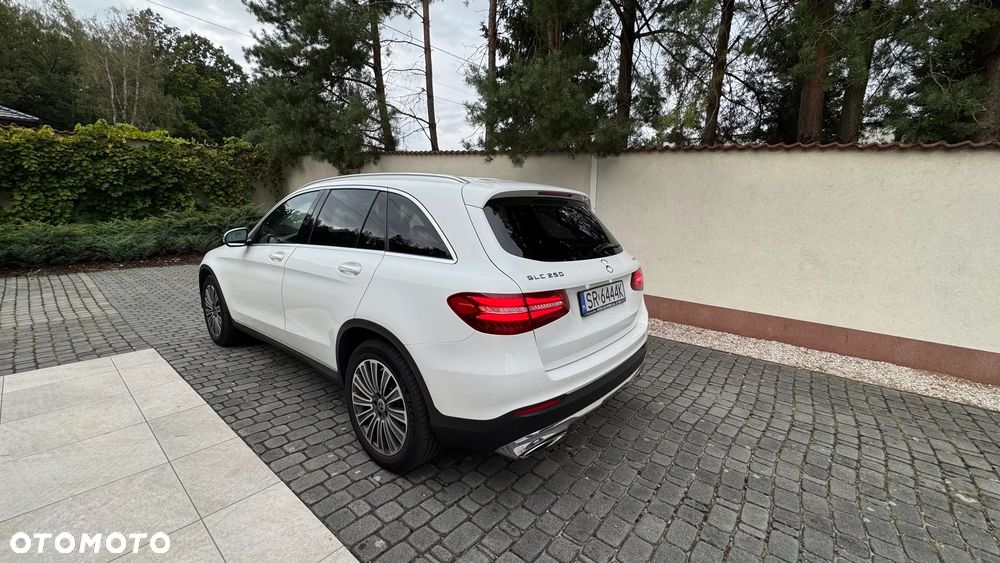 Mercedes-Benz GLC - 5