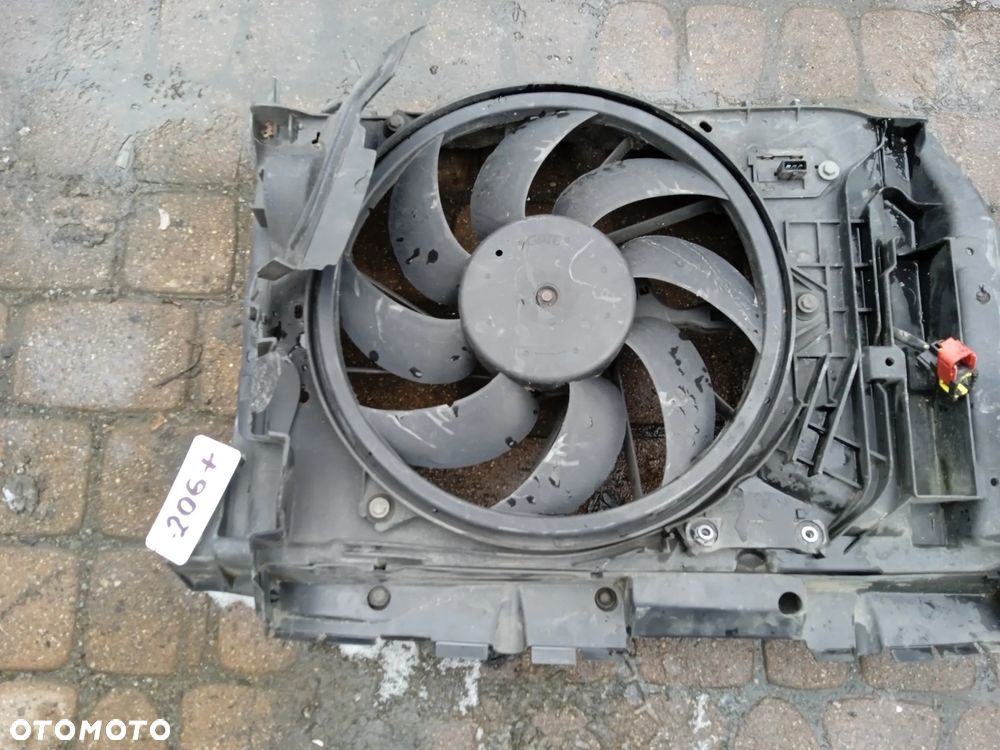 WENTYLATOR CHŁODNICY PEUGEOT 206+ CITROEN C3 1.1 8V HFZ - 2