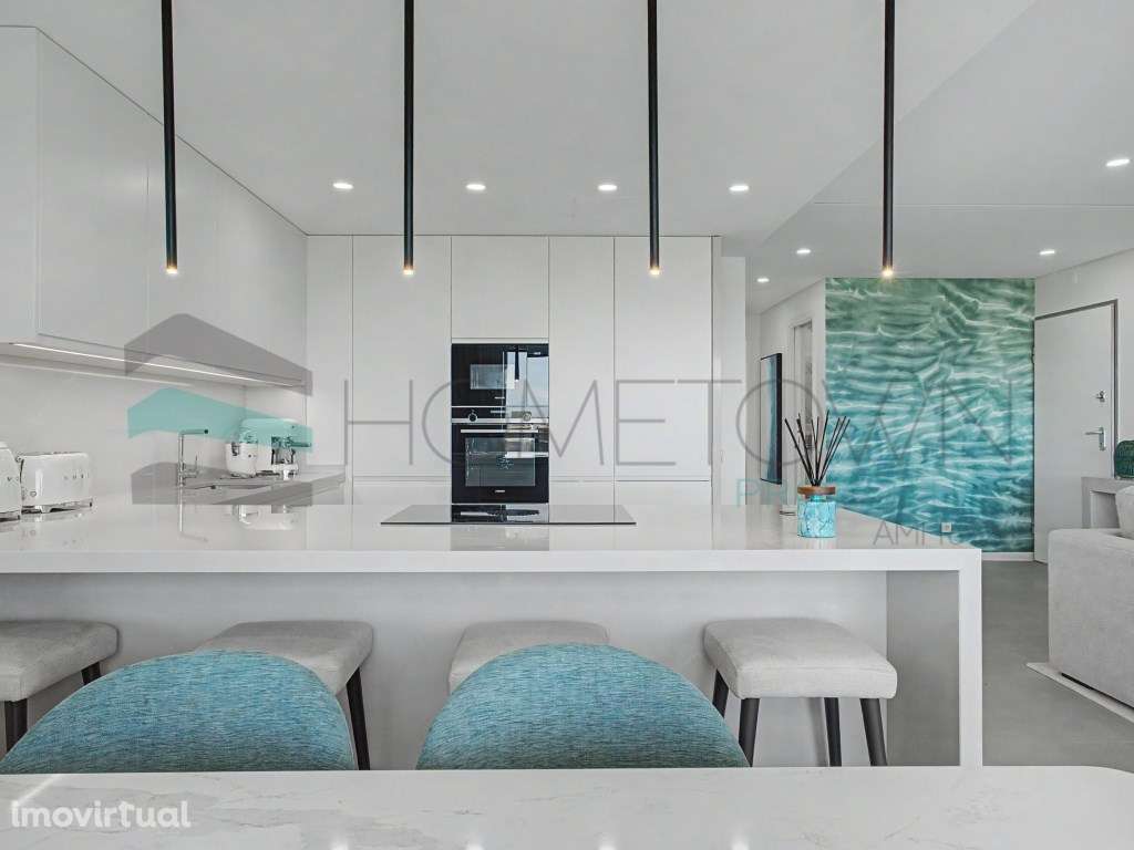 Novo apartamento T2 com acesso privado ao rooftop - Perto da praia,... - Grande imagem: 3/52