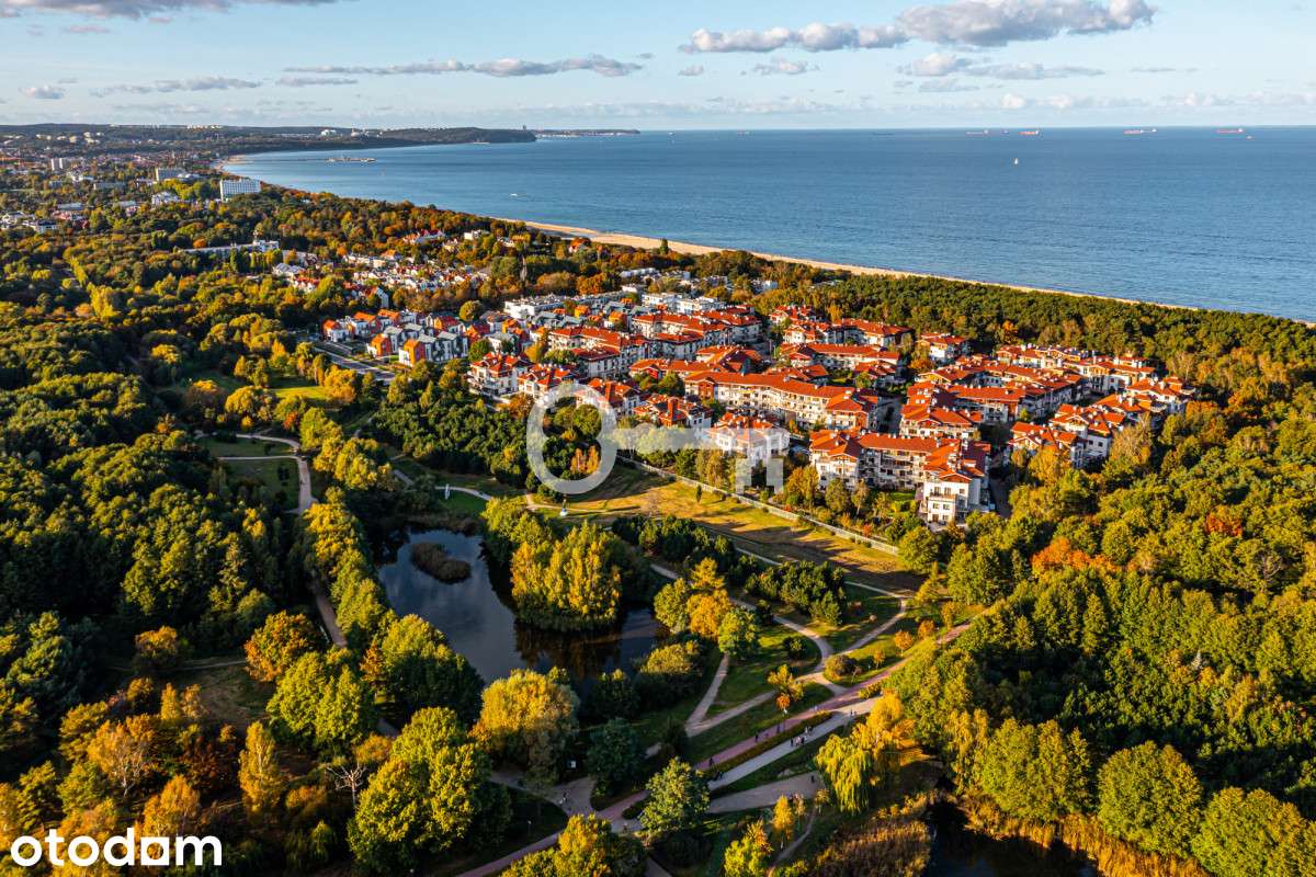 Nadmorski apartament z widokiem na park