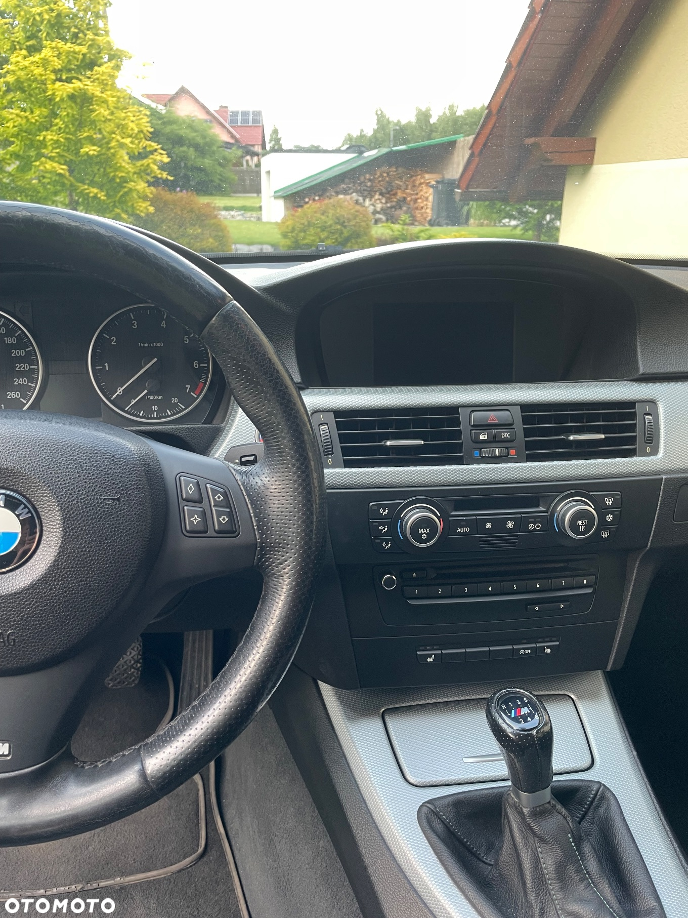 BMW Seria 3 318i - 6
