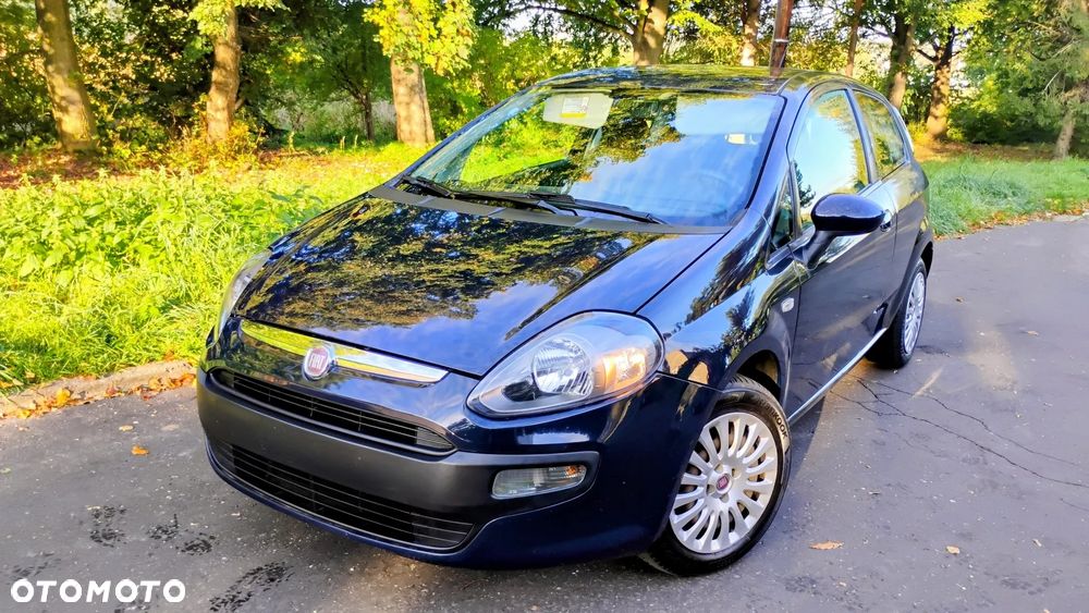 Fiat Punto 2011 photo 3