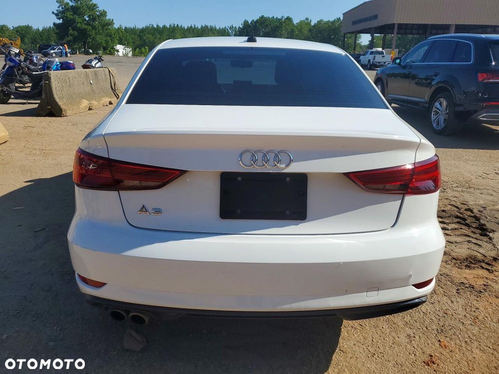 Audi A3 Limousine 2.0 TFSI quattro S tronic design - 6