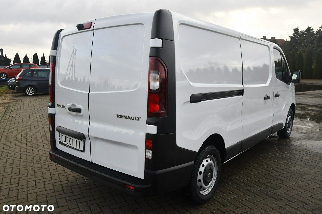 Renault Trafic - 8