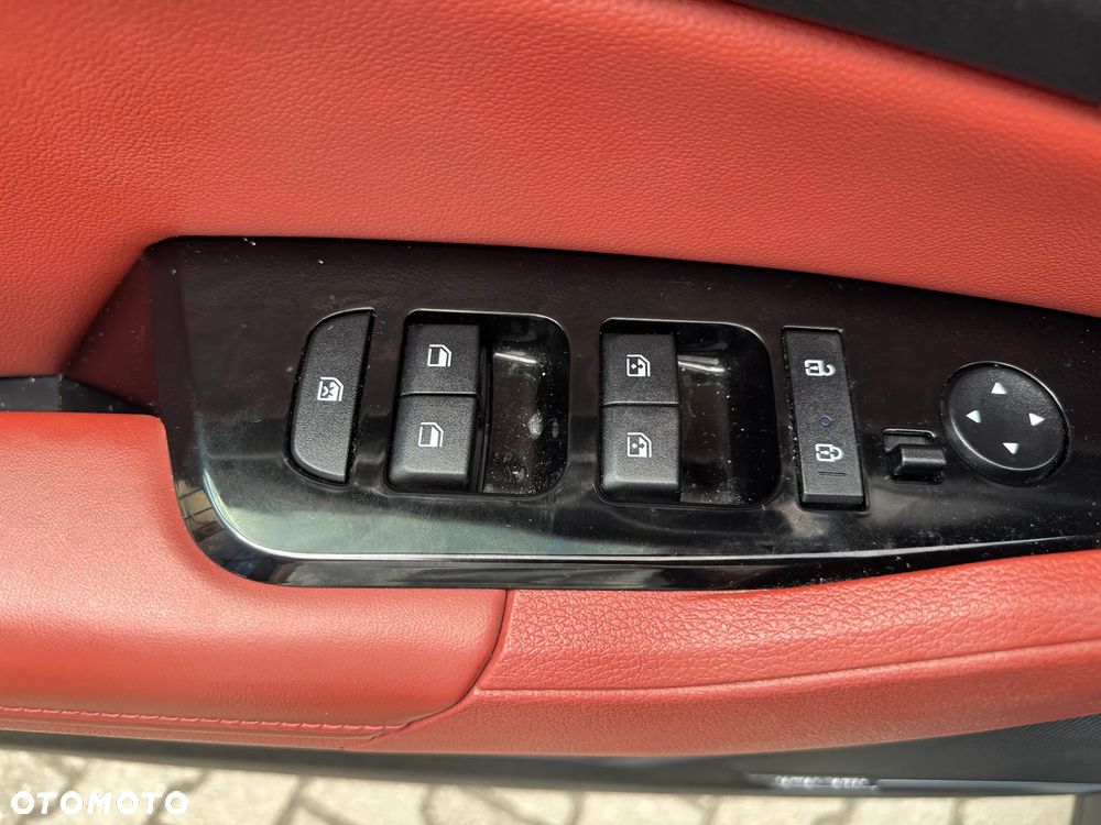 Kia Sportage 1.6 T-GDI AWD DCT Spirit - 19
