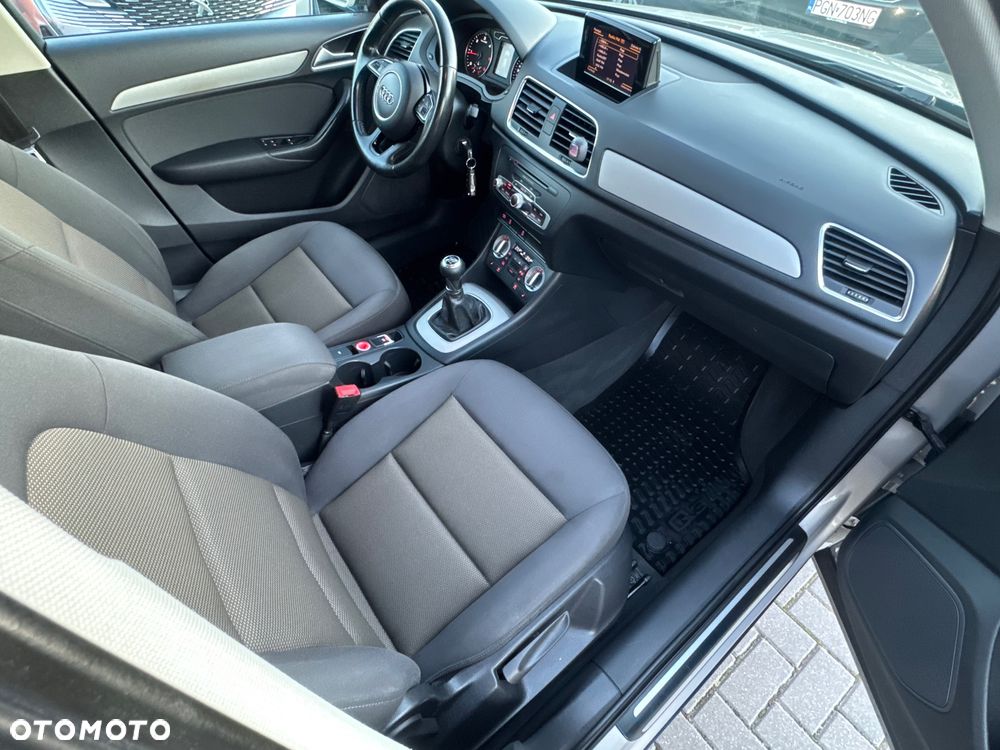 Audi Q3 - 18