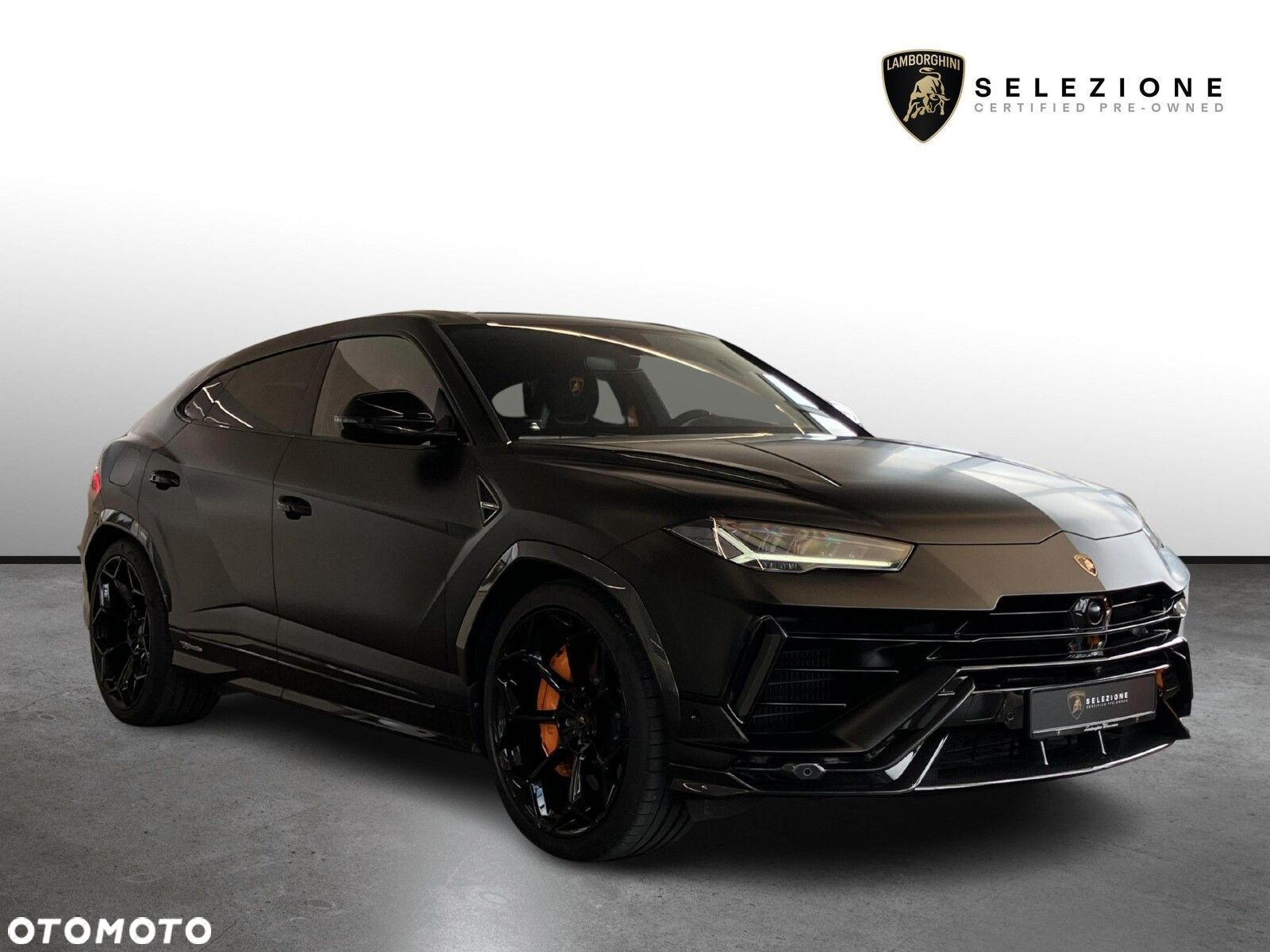 Lamborghini Urus - 1